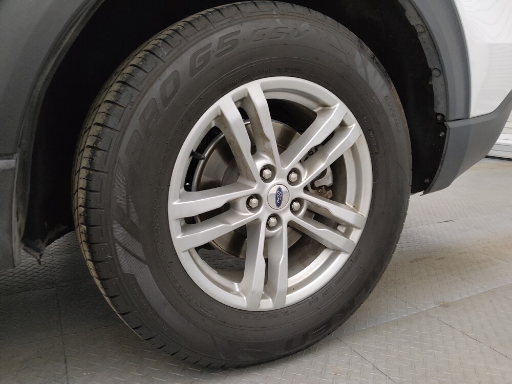 2023 Ford Explorer in Lakewood, CO 80215 - 18104924 31