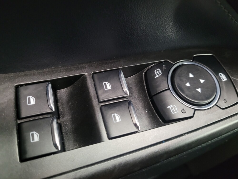 2020 Ford Explorer in Memphis, TN 38115 - 18104931 27