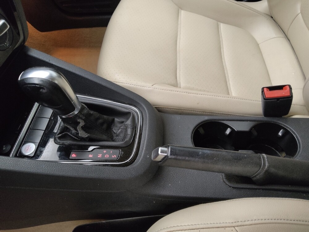 2016 Volkswagen Jetta in Midlothian, IL 60445 - 18104939 26