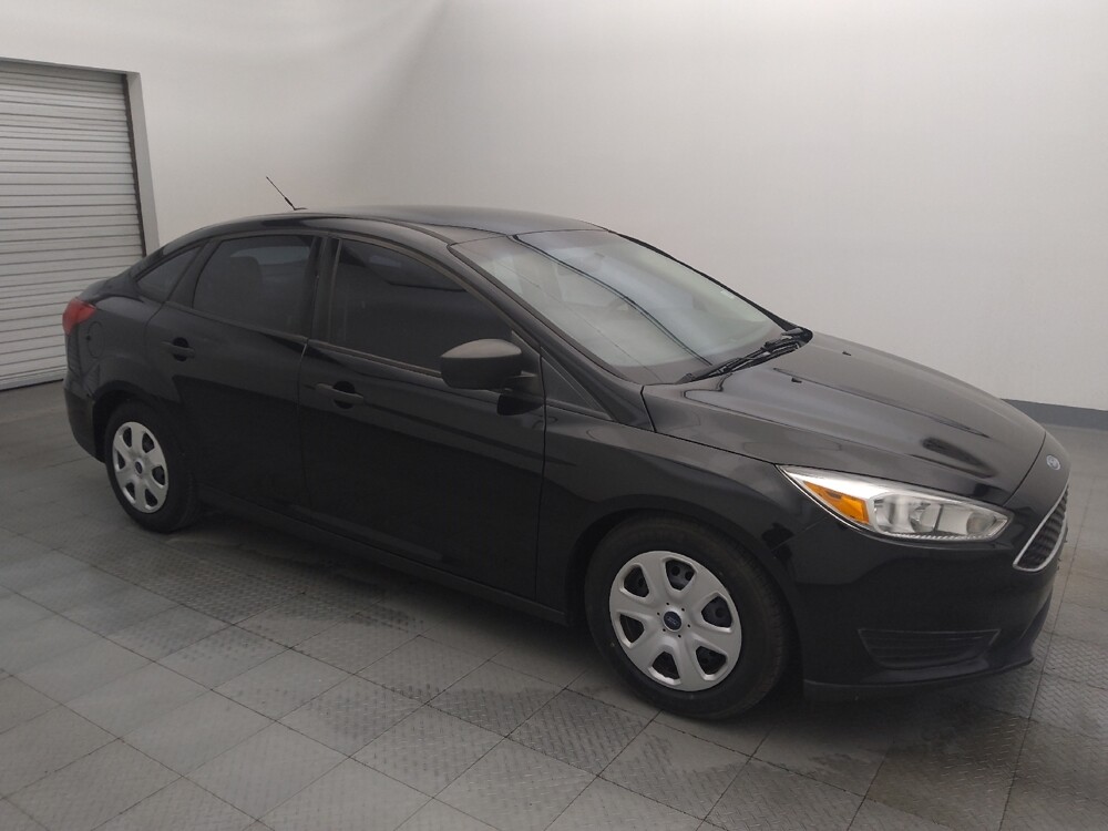 2016 Ford Focus in Houston, TX 77060 - 18104941 11