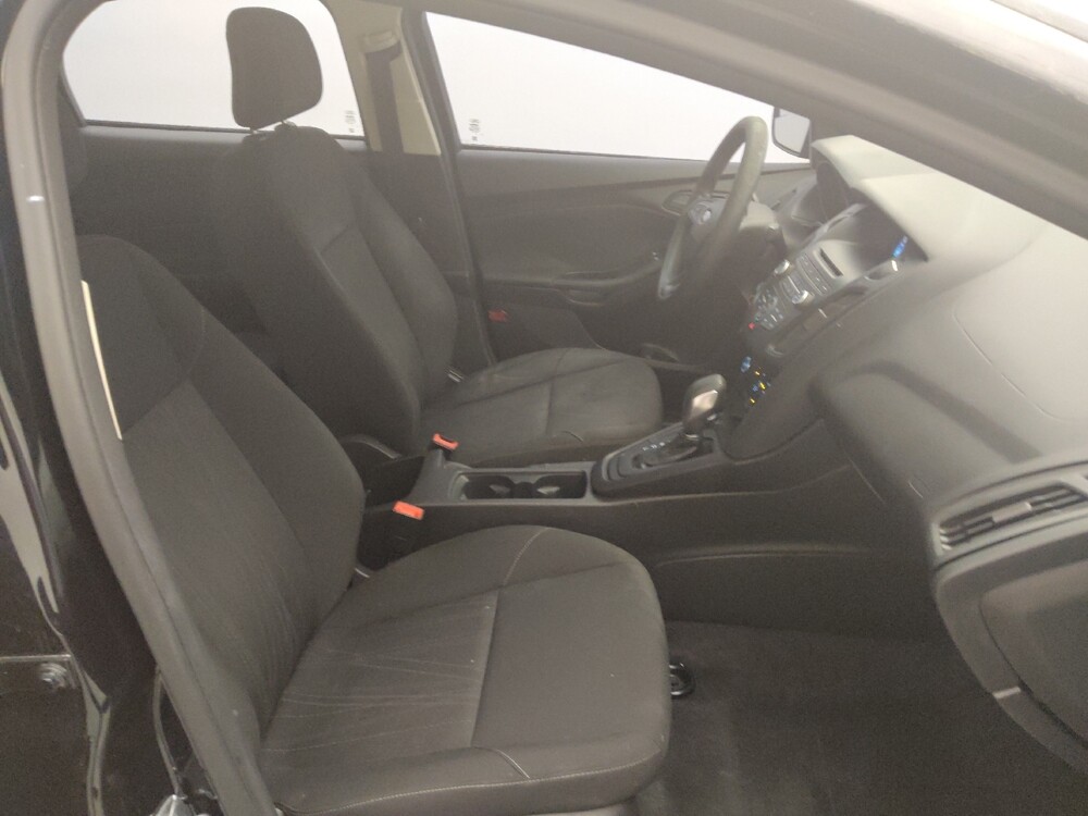 2016 Ford Focus in Houston, TX 77060 - 18104941 21