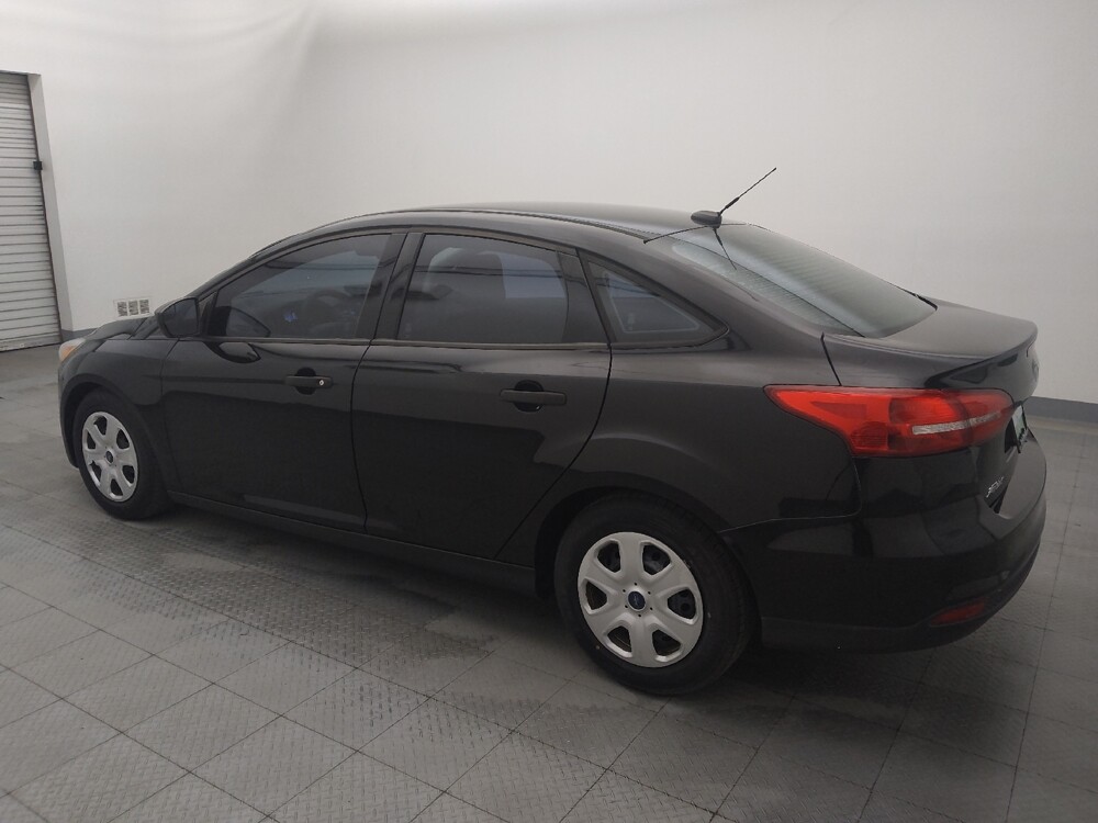 2016 Ford Focus in Houston, TX 77060 - 18104941 3