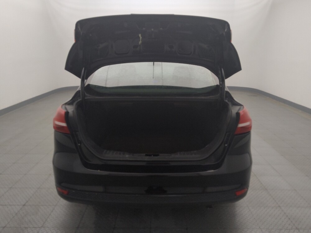 2016 Ford Focus in Houston, TX 77060 - 18104941 29