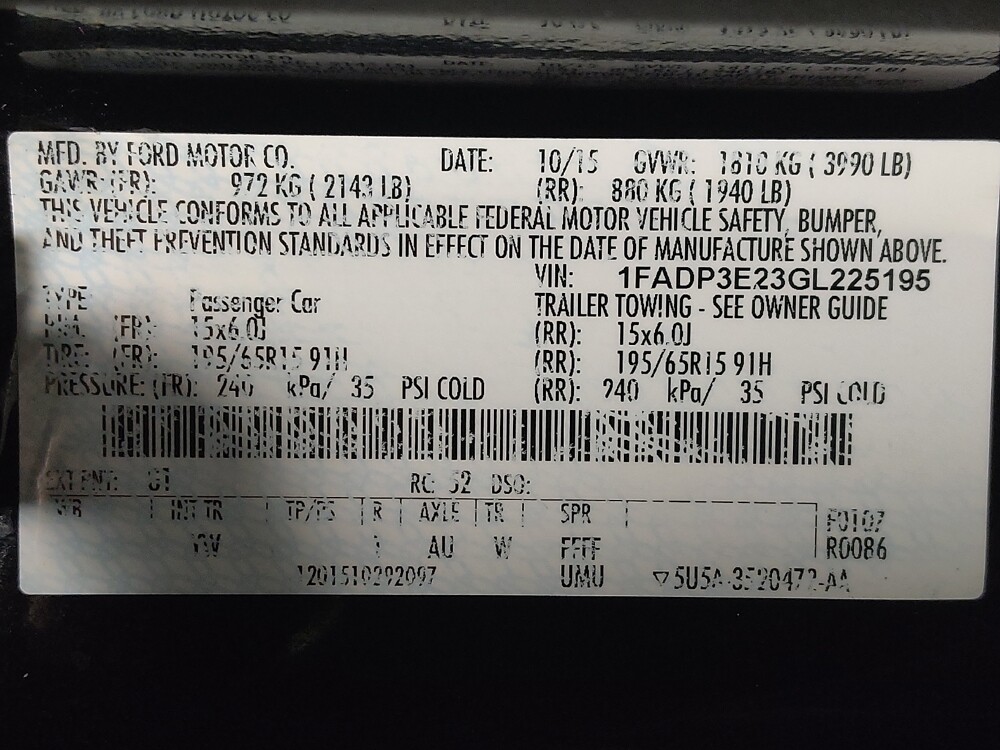 2016 Ford Focus in Houston, TX 77060 - 18104941 33