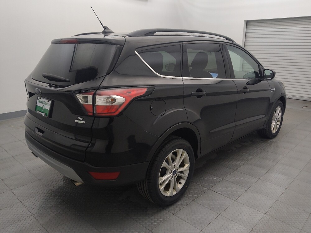 2018 Ford Escape in Houston, TX 77034 - 18104944 9