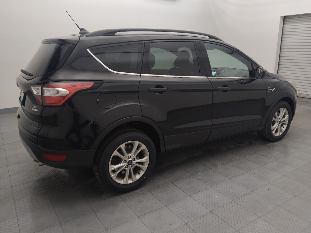 2018 Ford Escape in Houston, TX 77034 - 18104944 10