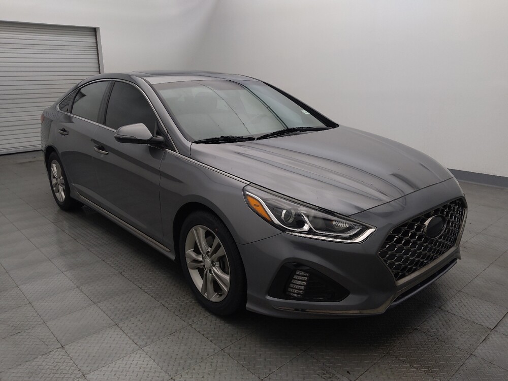 2018 Hyundai Sonata in Houston, TX 77060 - 18104946 13