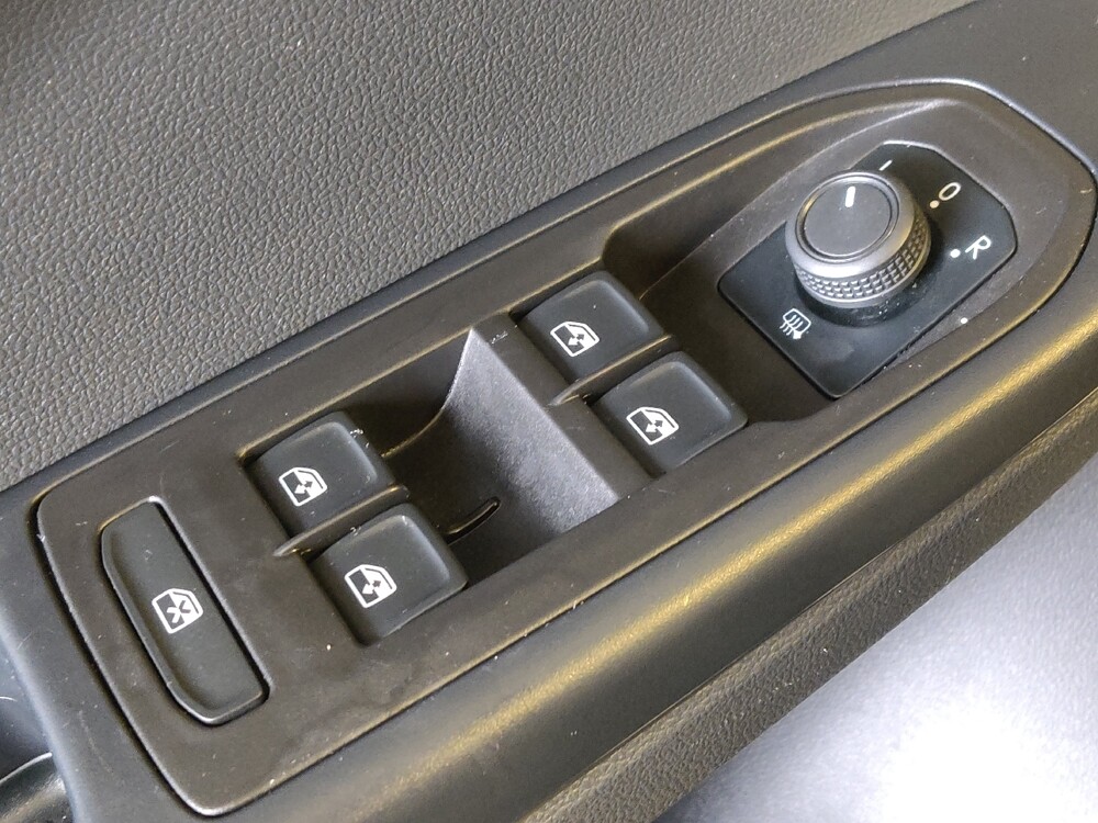 2024 Volkswagen Taos in Live Oak, TX 78233 - 18104949 27