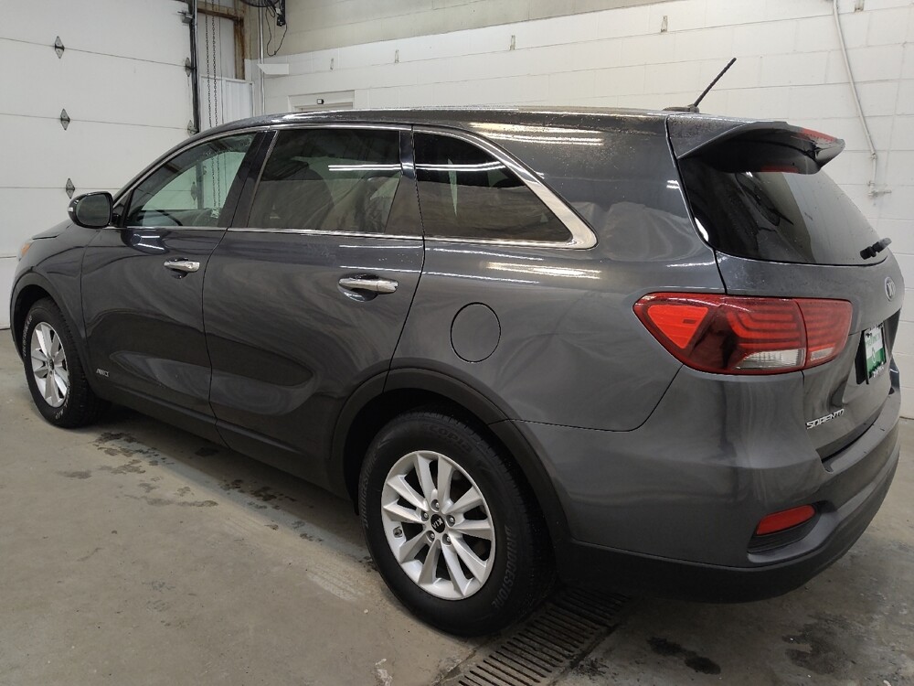 2019 Kia Sorento in Cincinnati, OH 45255 - 18104953 3