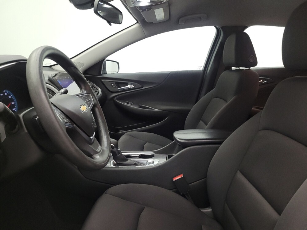 2022 Chevrolet Malibu in Columbus, OH 43228 - 18104961 17