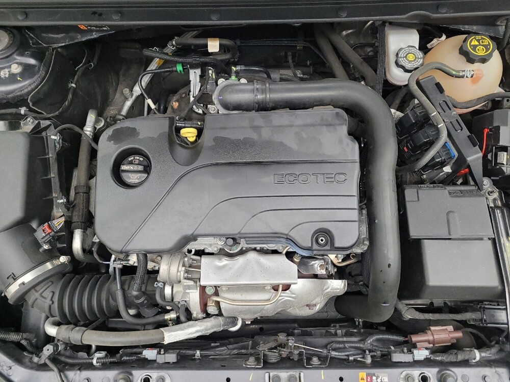 2022 Chevrolet Malibu in Columbus, OH 43228 - 18104961 30