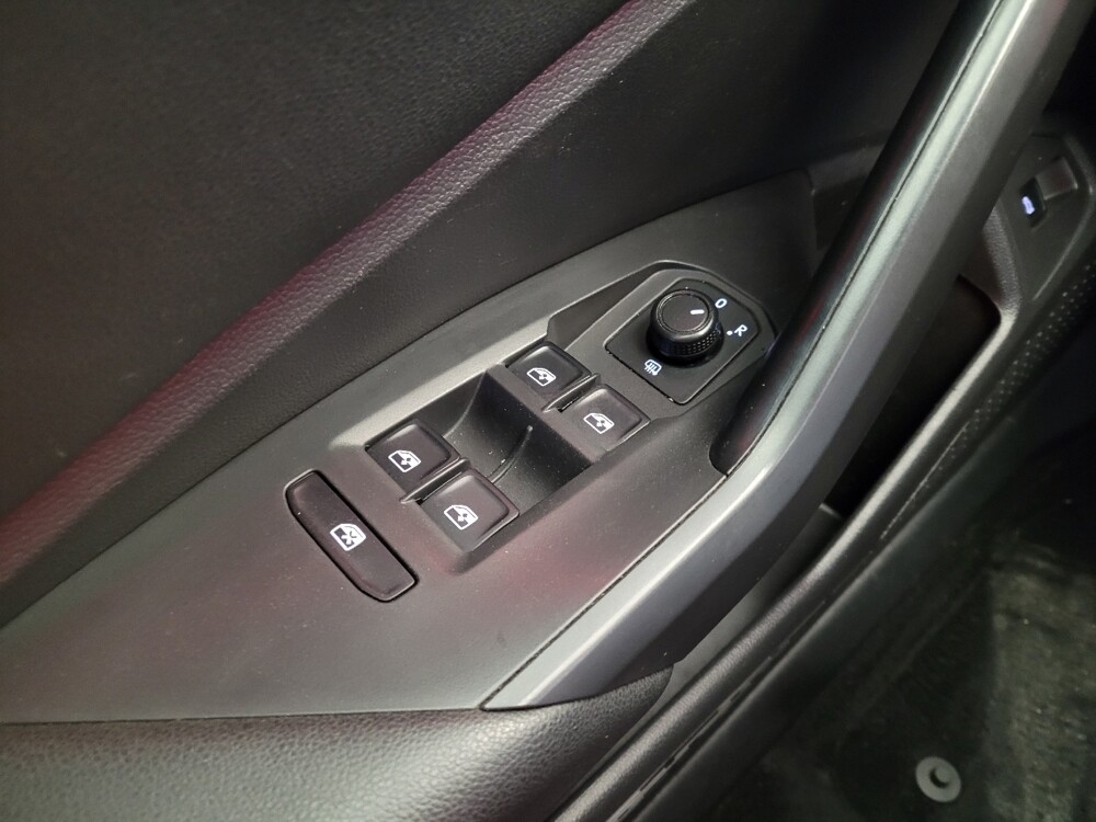 2019 Volkswagen Jetta in Cincinnati, OH 45255 - 18104962 27