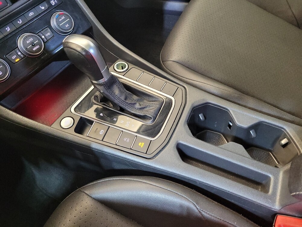 2019 Volkswagen Jetta in Cincinnati, OH 45255 - 18104962 26