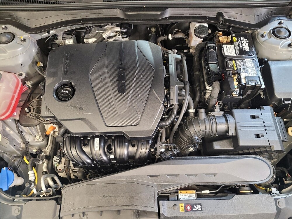 2021 Hyundai Sonata in Cincinnati, OH 45255 - 18104967 30