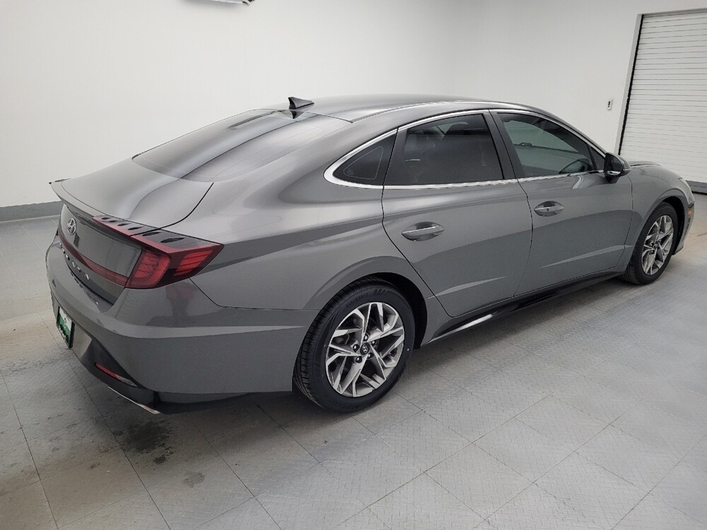 2021 Hyundai Sonata in Cincinnati, OH 45255 - 18104967 10