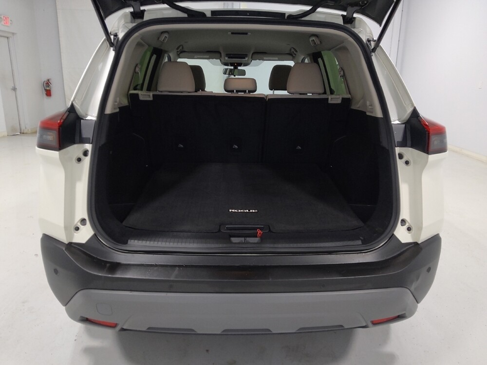 2023 Nissan Rogue in Columbus, OH 43228 - 18104968 29