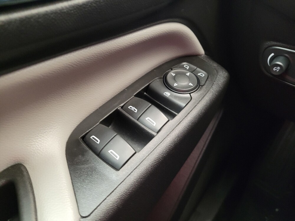 2020 Chevrolet Equinox in Maple Heights, OH 44137 - 18104970 27