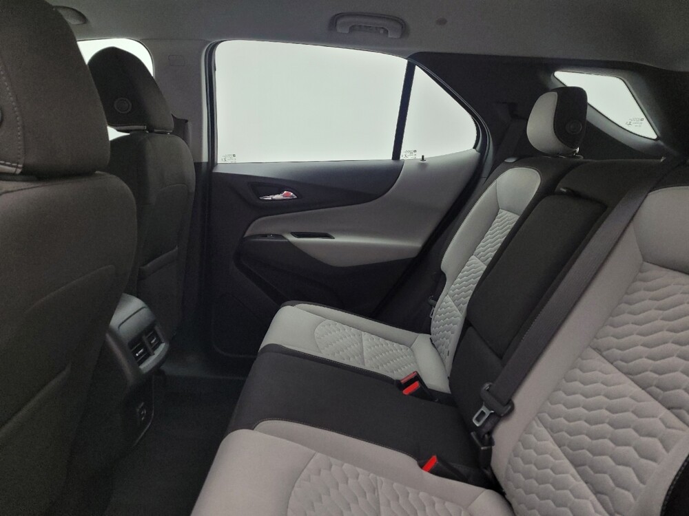 2020 Chevrolet Equinox in Maple Heights, OH 44137 - 18104970 18