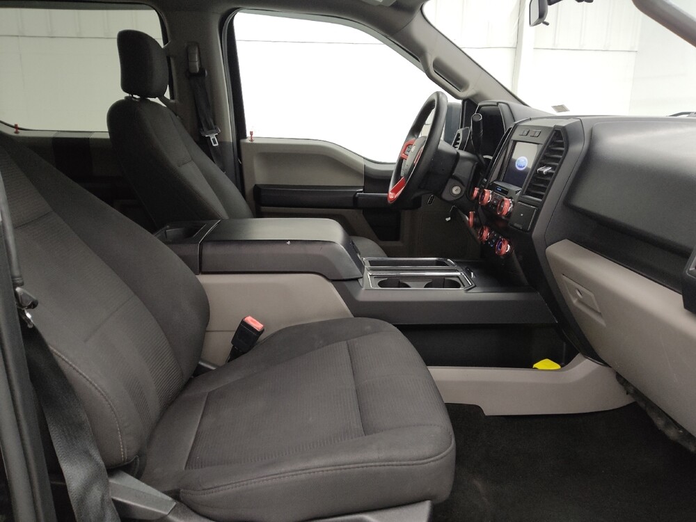 2019 Ford F150 in St. Louis, MO 63125 - 18104972 21