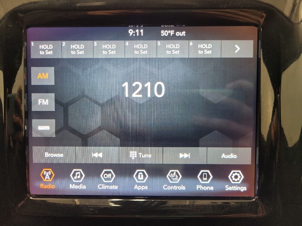 2020 Jeep Cherokee in Langhorne, PA 19047 - 18104978 25