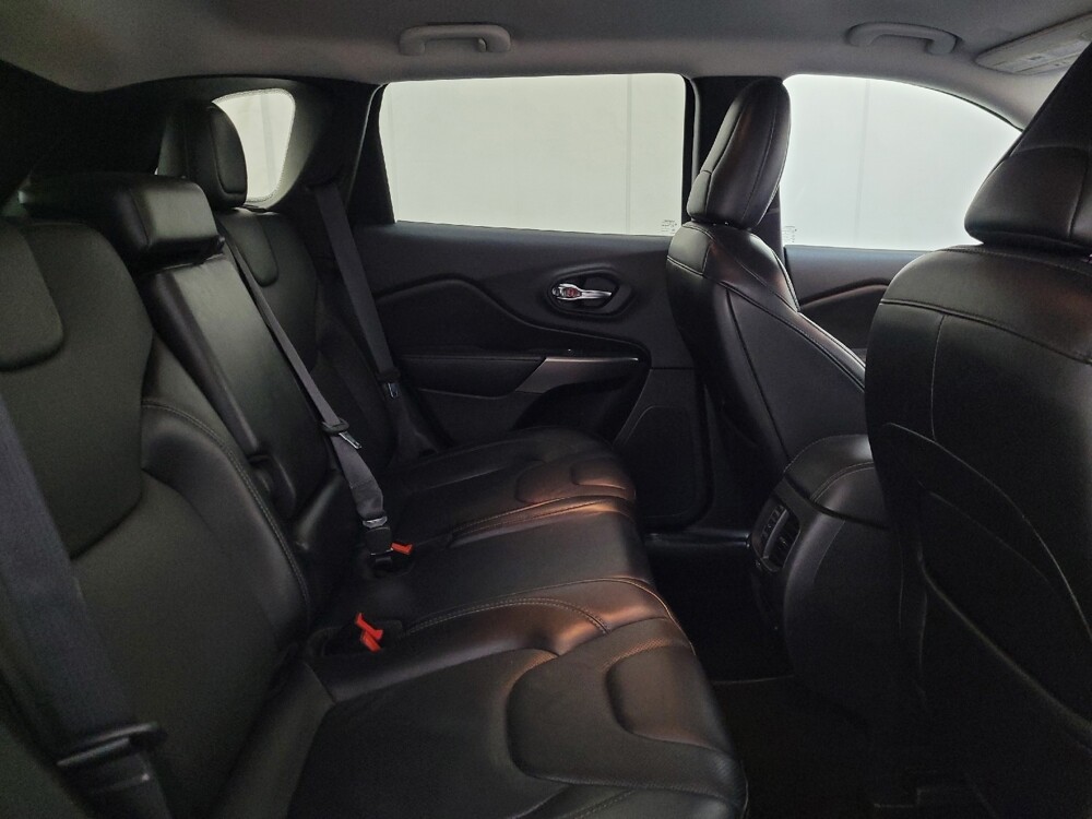 2020 Jeep Cherokee in Langhorne, PA 19047 - 18104978 19