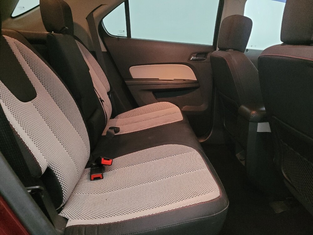 2016 Chevrolet Equinox in Pittsburgh, PA 15237 - 18104982 19