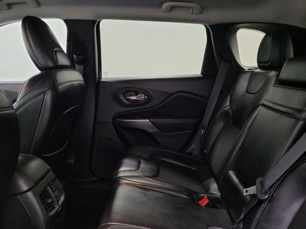 2019 Jeep Cherokee in Langhorne, PA 19047 - 18104989 18