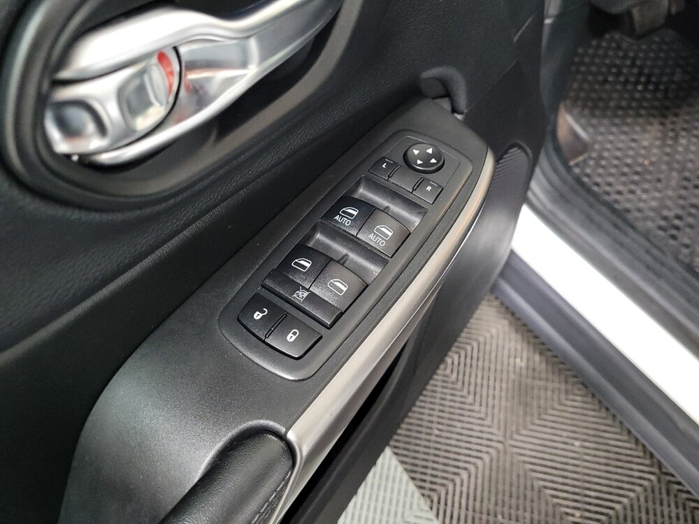 2019 Jeep Cherokee in Langhorne, PA 19047 - 18104989 27