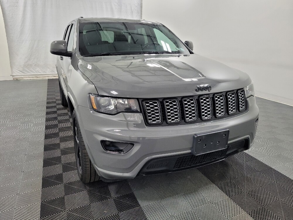 2020 Jeep Grand Cherokee in Plymouth Meeting, PA 19462 - 18104993 14
