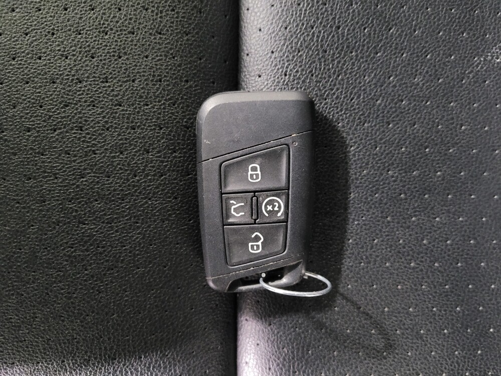 2020 Volkswagen Atlas in Langhorne, PA 19047 - 18104999 32