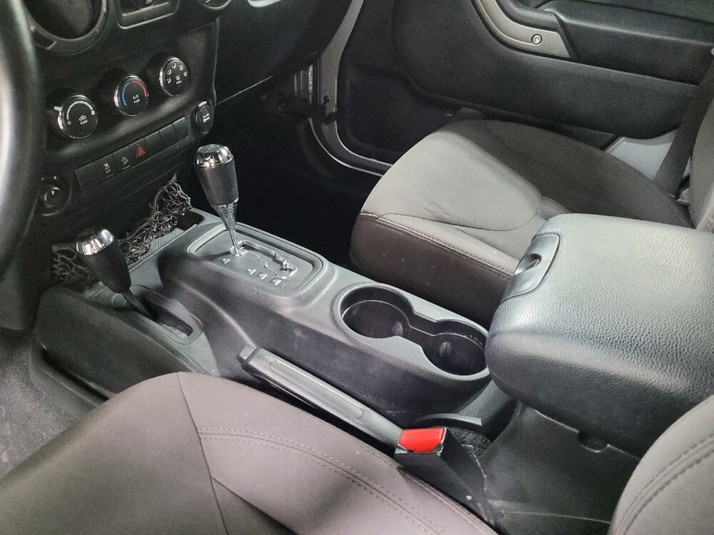 2017 Jeep Wrangler in Pittsburgh, PA 15236 - 18105000 26