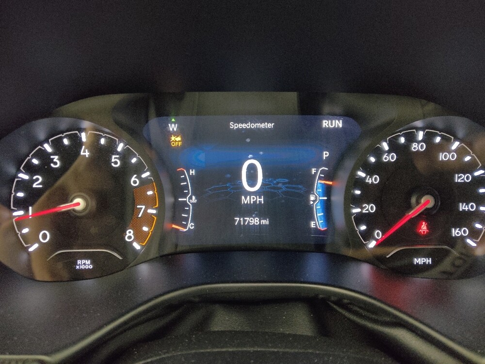 2024 Jeep Compass in Springfield, MO 65807 - 18105003 23