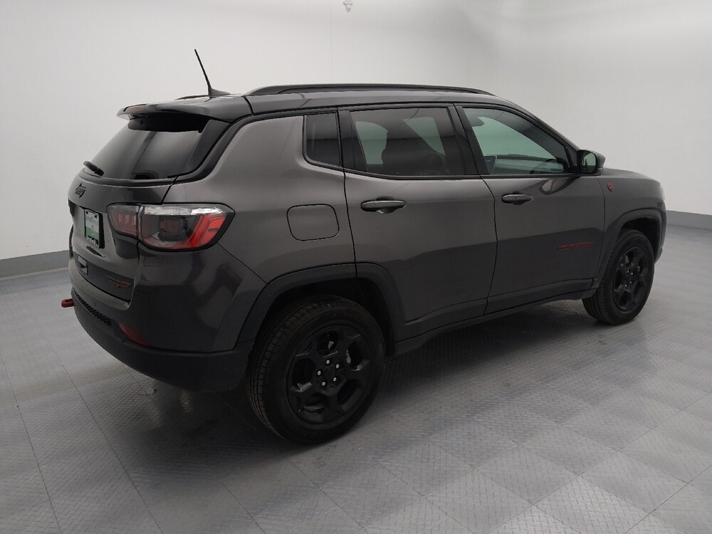 2024 Jeep Compass in Springfield, MO 65807 - 18105003 10