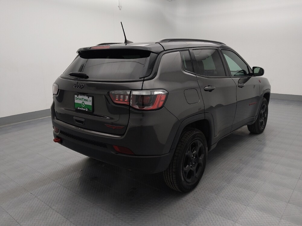 2024 Jeep Compass in Springfield, MO 65807 - 18105003 9