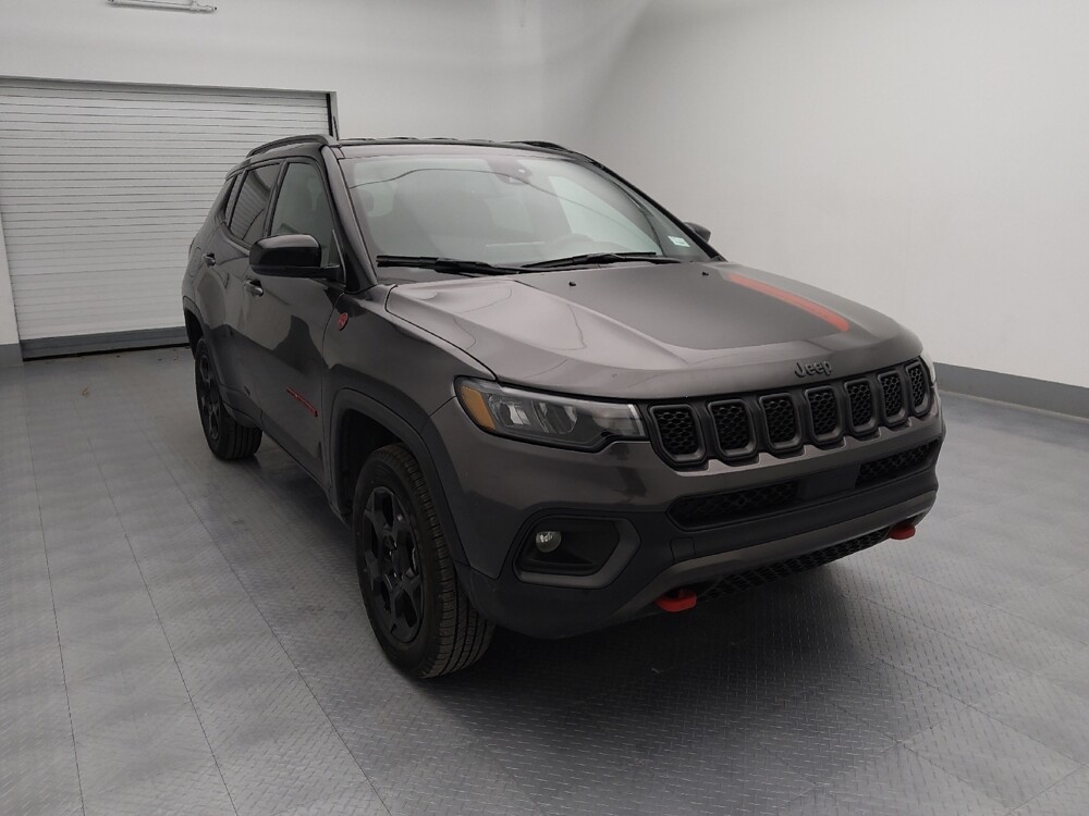 2024 Jeep Compass in Springfield, MO 65807 - 18105003 13