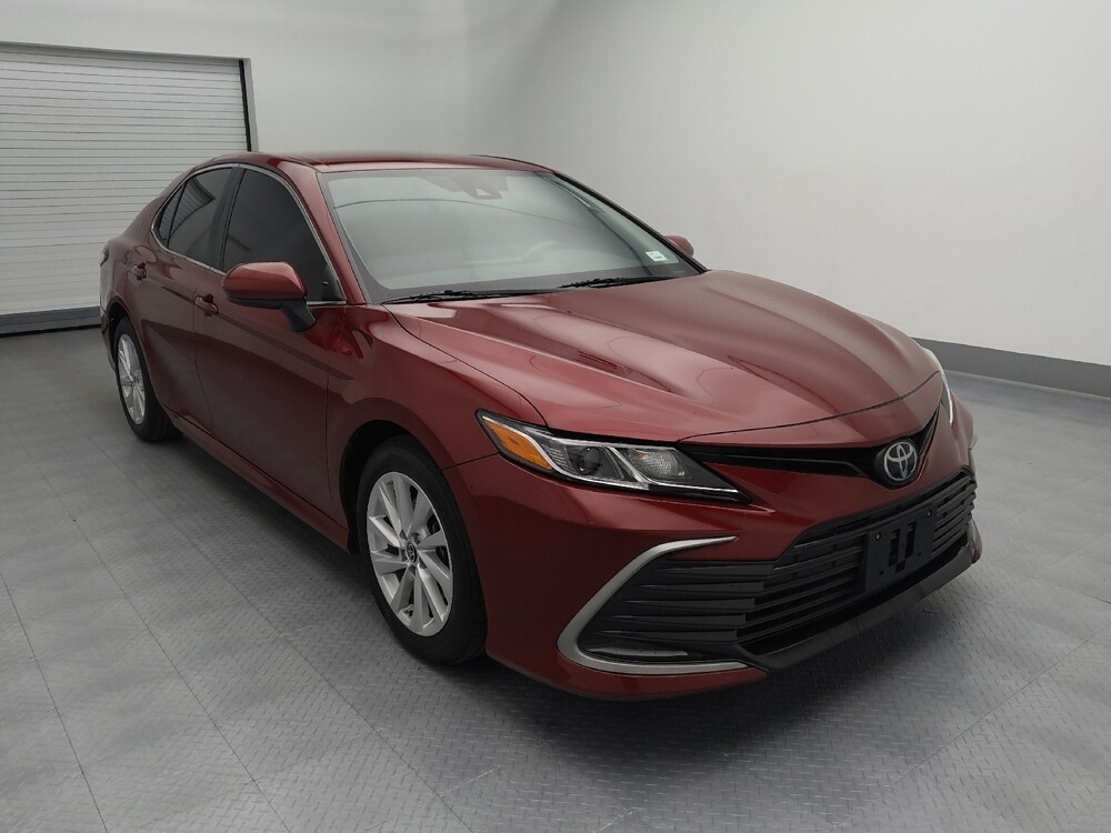 2022 Toyota Camry in Springfield, MO 65807 - 18105004 13