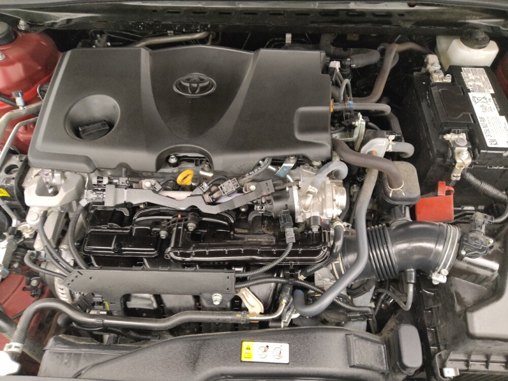 2022 Toyota Camry in Springfield, MO 65807 - 18105004 30