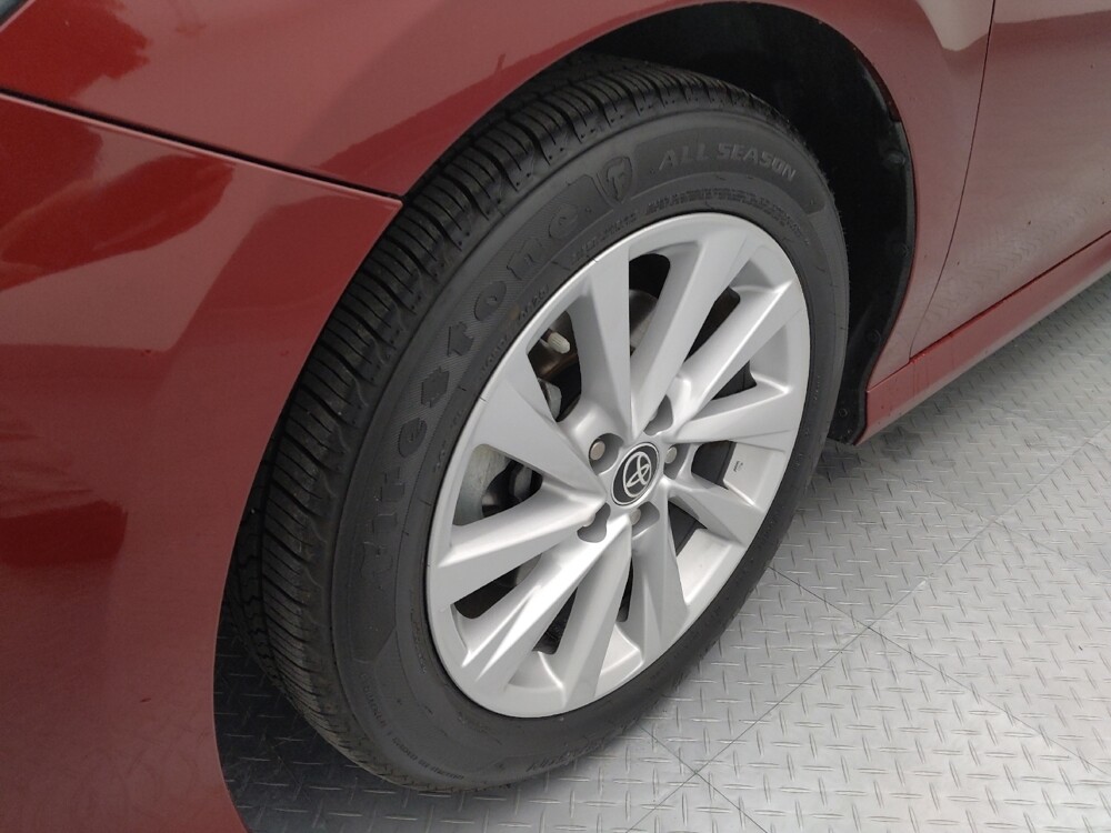 2022 Toyota Camry in Springfield, MO 65807 - 18105004 31