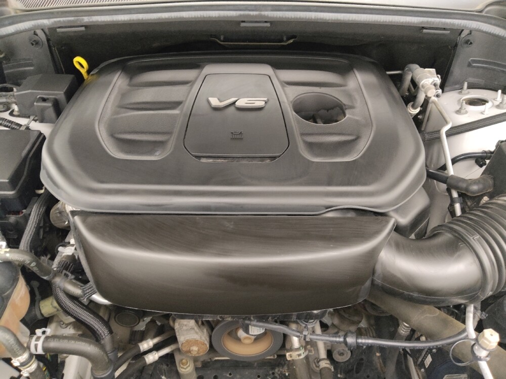 2018 Jeep Grand Cherokee in Gladstone, MO 64118 - 18105005 30