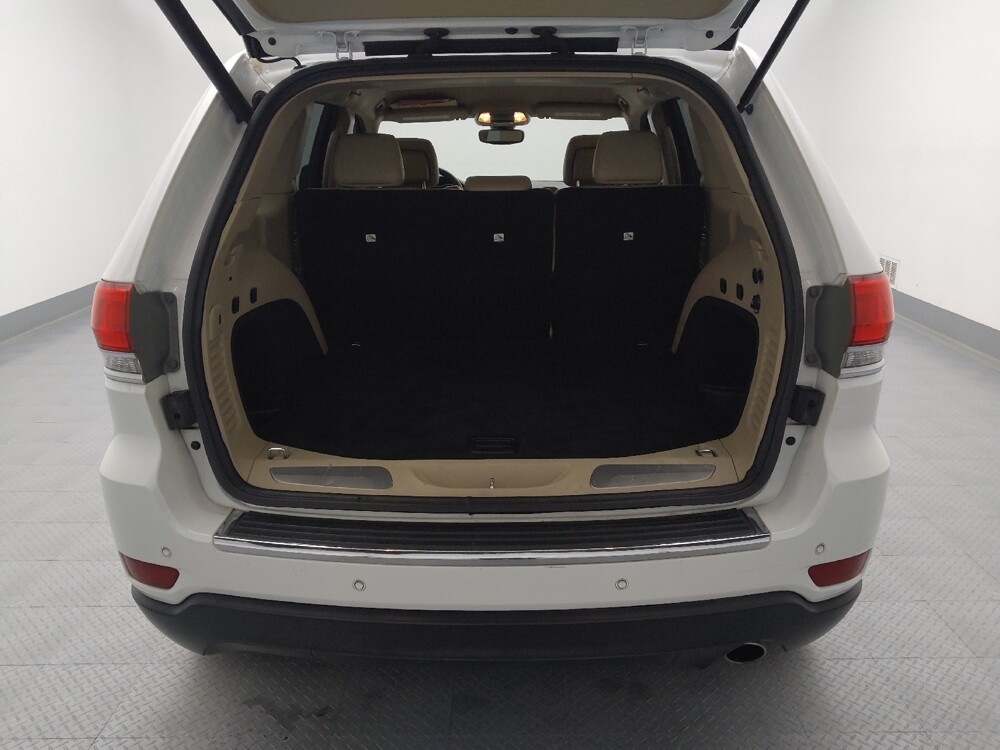 2018 Jeep Grand Cherokee in Gladstone, MO 64118 - 18105005 29