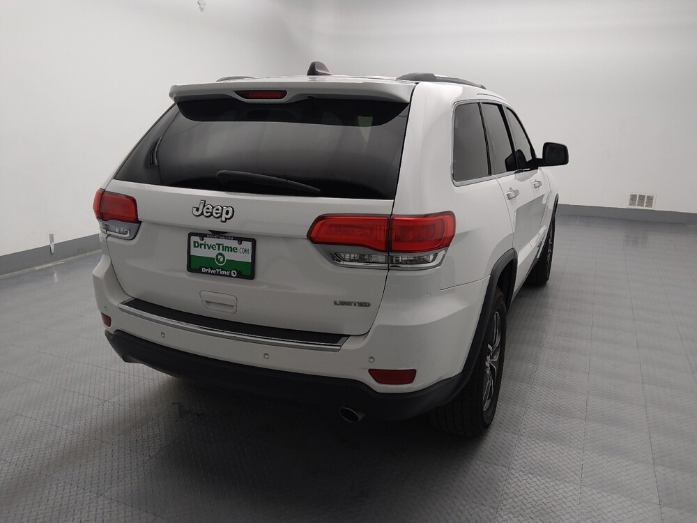 2018 Jeep Grand Cherokee in Gladstone, MO 64118 - 18105005 7