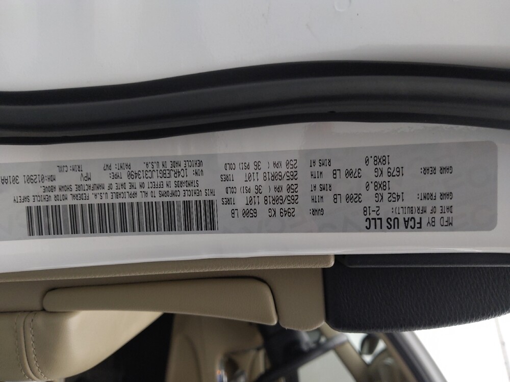 2018 Jeep Grand Cherokee in Gladstone, MO 64118 - 18105005 33