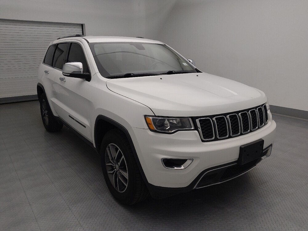 2018 Jeep Grand Cherokee in Gladstone, MO 64118 - 18105005 13