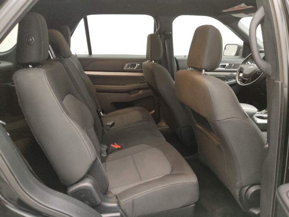 2018 Ford Explorer in Independence, MO 64055 - 18105007 19