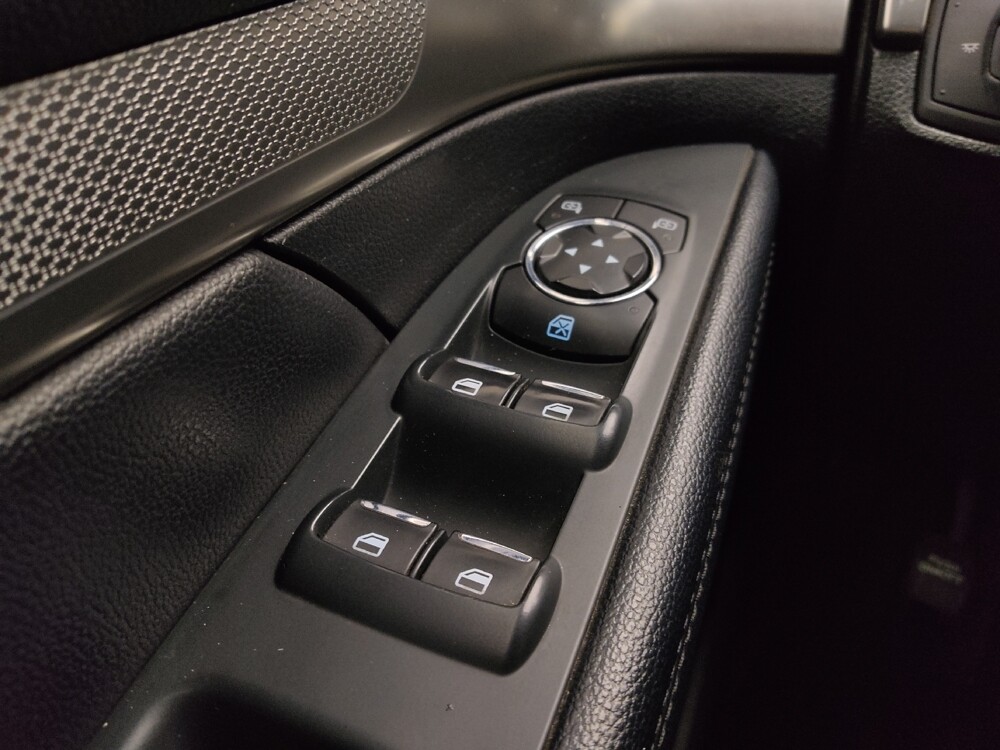 2018 Ford Explorer in Independence, MO 64055 - 18105007 27