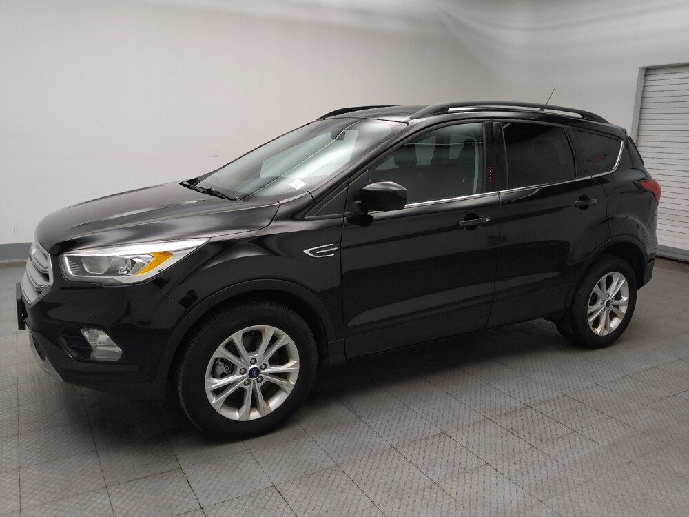 2019 Ford Escape in Lombard, IL 60148 - 18105012 2
