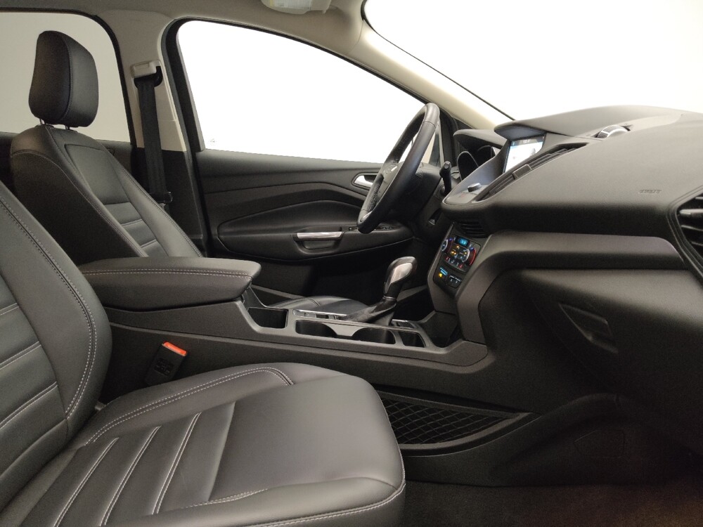 2019 Ford Escape in Lombard, IL 60148 - 18105012 21