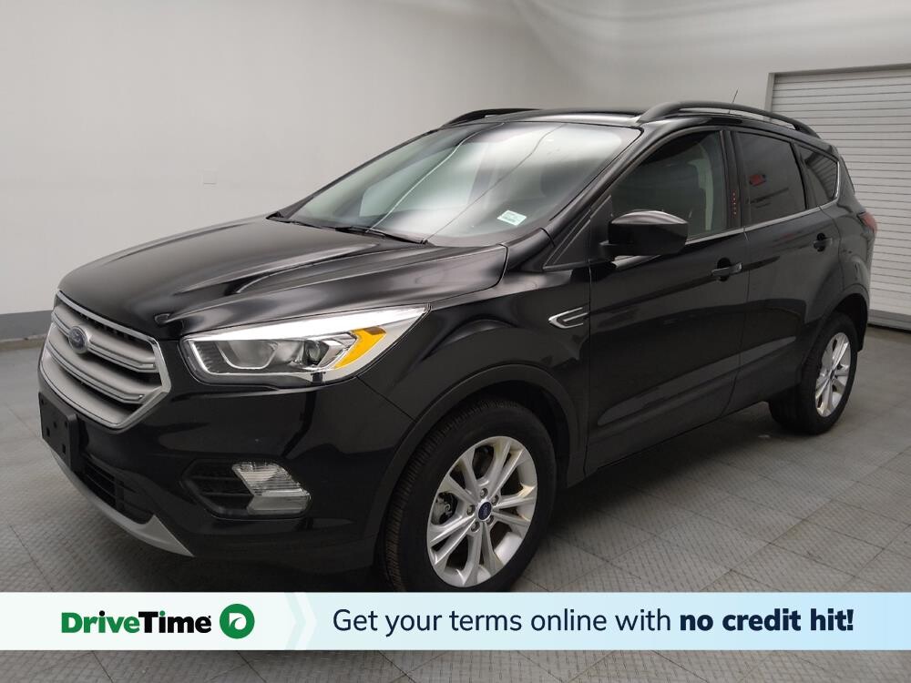 2019 Ford Escape in Lombard, IL 60148 - 18105012