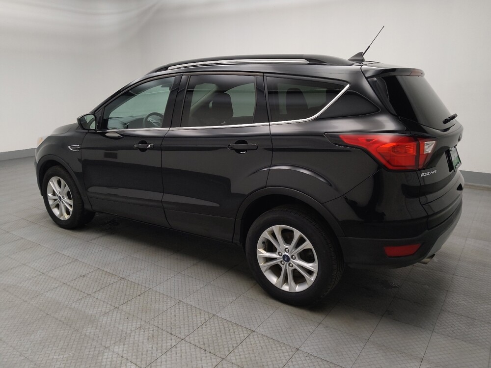 2019 Ford Escape in Lombard, IL 60148 - 18105012 3