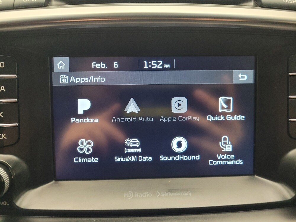 2018 Kia Sorento in Taylor, MI 48180 - 18105017 25